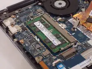 Lenovo Yoga 710-15ISK RAM Replacement