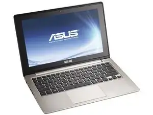 Asus VivoBook Q220E