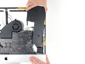 iMac Intel 27" Retina 5K Display rechten Lautsprecher austauschen