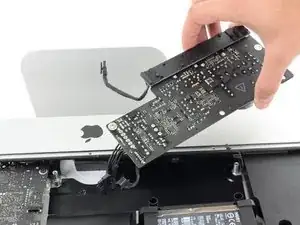 iMac Intel 21,5" Retina 4K Display 2019 Netzteil tauschen