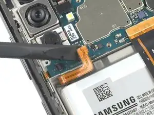 Den Akku im Samsung Galaxy A52 trennen