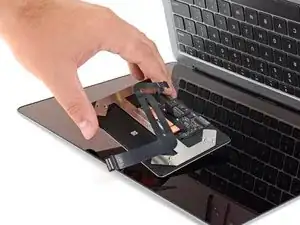 MacBook Air 13 Zoll (Ende 2020) Trackpad tauschen