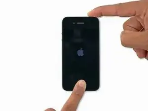 Wie du den Neustart eines  iPhone 4 neu erzwingst