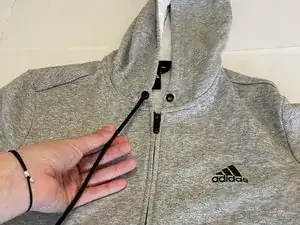 How to Restring a Hoodie