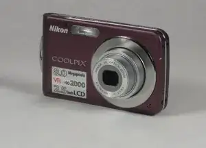 Nikon Coolpix S210