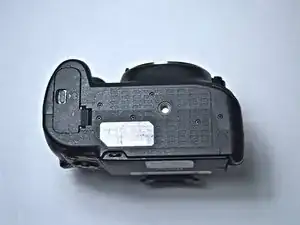 Nikon D5200 Battery Removal