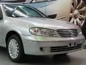 Nissan Almera B10