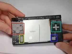 Disassembling Nintendo DSi Bottom case