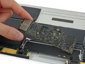 Retina MacBook 2015 Logic Board austauschen