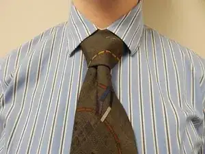 How to Tie a Tie: Pratt