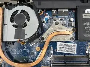 Toshiba Satellite L40-A Fan Assembly Replacement