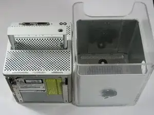 PowerMac G4 Cube Ausbau des äußeren Gehäuses