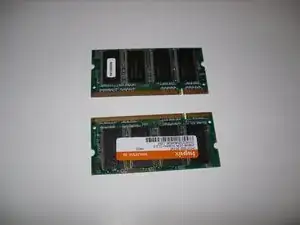 Removing Dell Inspiron 1150 RAM