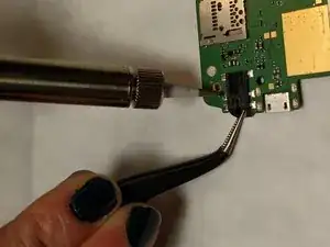 Lenovo Tab 2 A8 Audio/Video Port Replacement