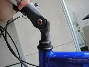 Adjust Goose-neck (adjustable quill stem) on Specialized Expedition