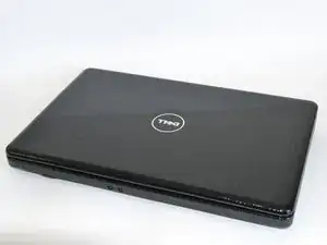 Dell Inspiron 15 (M5030)