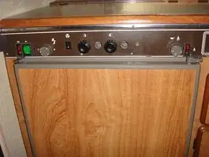 Electrolux RM275 Refrigerator