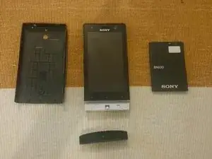 Sony Xperia U Teardown