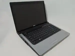 Dell Studio 1555