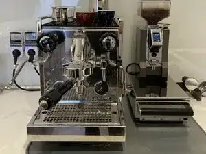 Wie man richtigen Espresso zubereitet