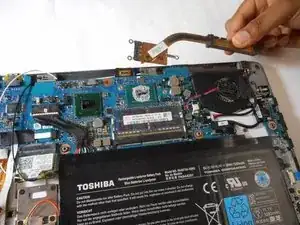 Toshiba Satellite U925T-S2120 Heat Sink Replacement