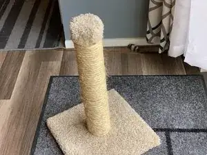 How to Refurbish a Cat Scratching Post