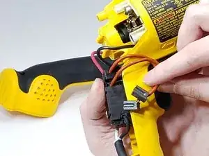 DeWALT Hammer Drill DW511 Brush Replacement