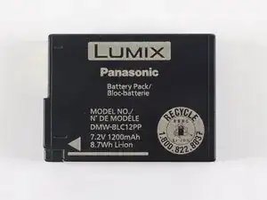 Panasonic Lumix DMC-FZ1000 Akku tauschen