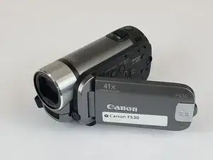 Canon FS30