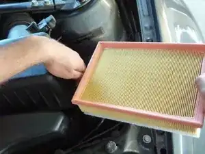 2000-2006 BMW M3 Air Filter Replacement