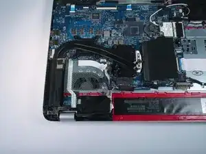 Disassembling HP Envy TouchSmart 15 Heat Sink