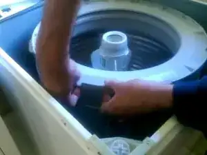 How to Clean a  Fisher and Paykel Aquasmart Washing Machine that is making clothes dirty