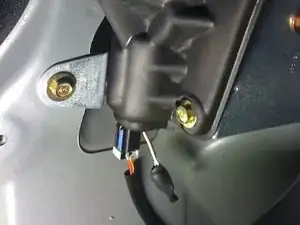 Repairing 1999-2004 Honda Odyssey Rear window actuator