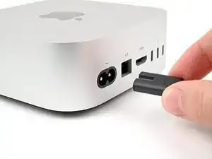 Mac mini (2024) Sicherheitsvorkehrungen
