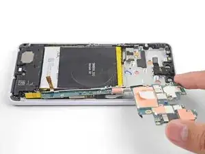 Google Pixel 3 XL teilweiser Ausbau des Motherboards