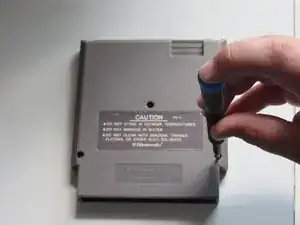 Wie man Nintendo Entertainment System Cartridges reinigt