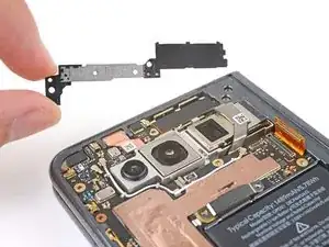 Obere Halterung entfernen