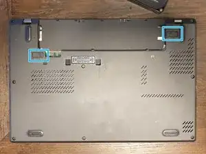 Lenovo ThinkPad X250 Gehäuseunterseite abnehmen