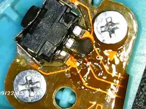 So repariert man den L-Knopf an einem Joy-Con