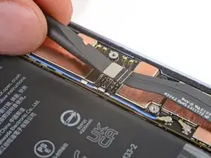 Akku im Google Pixel 7a abtrennen