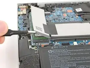 HP EliteBook 840 Aero G8 SSD Abdeckung neu positionieren