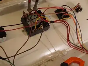 How to Troubleshoot a Hotpoint Electric Dryer That Won't Heat