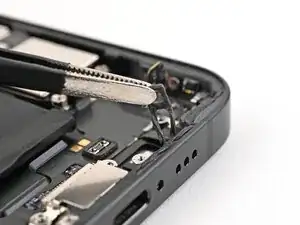 iPhone 16e Mikrofon einbauen