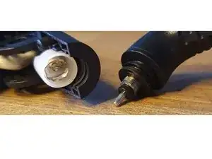 3j2GiUidrRwCbcMT