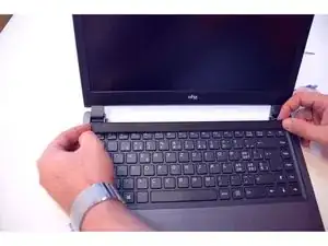 5RQj1SM6AUh2uXZa