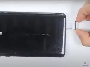 AKUITlVH6vLOUtUs