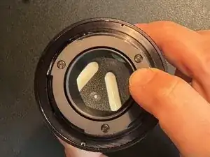 AhDHYqdsDFWUE1Ui