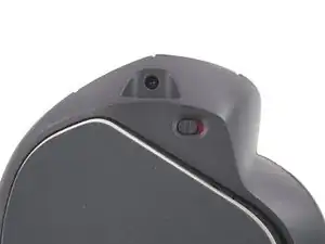 So schaltest du die Logitech MX Ergo aus