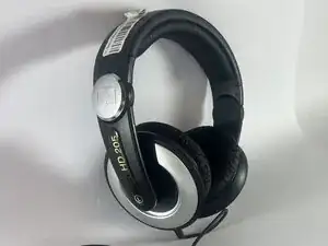 Sennheiser HD205