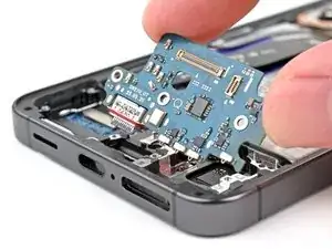 USB-C-Anschluss und Tochterplatine